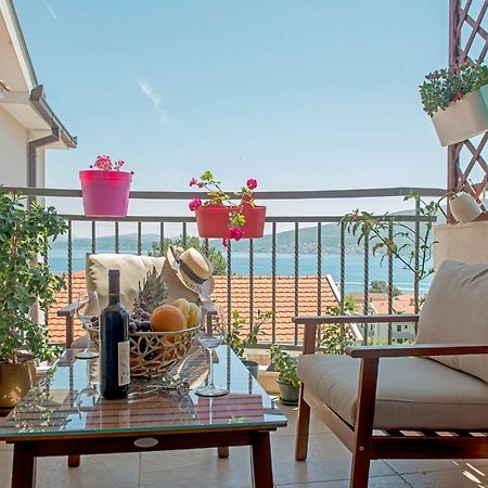 Cicciobello Lux Apartment Baosici With Stunning Sea View Exterior foto
